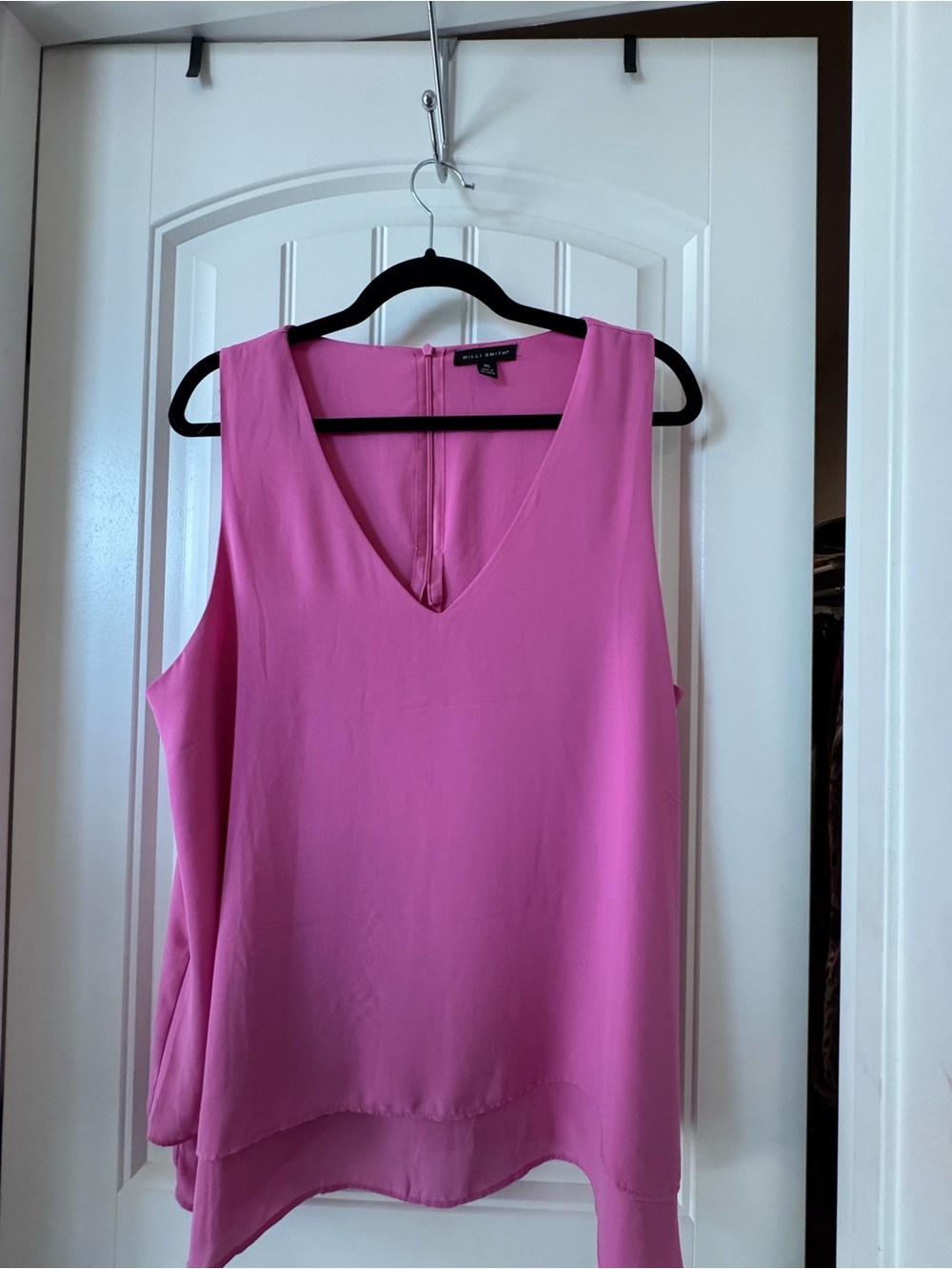 Willi Smith Bright Pink V-Neck Sleeveless dressy 2 layer tank